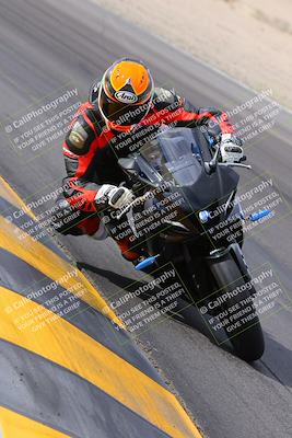 media/Nov-05-2022-SoCal Trackdays (Sat) [[f8d9b725ab]]/Turn 15 Inside (145pm)/